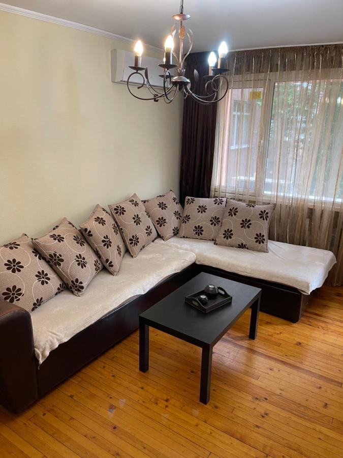 2 Bedroom Apartment City بلاغويفغراد المظهر الخارجي الصورة